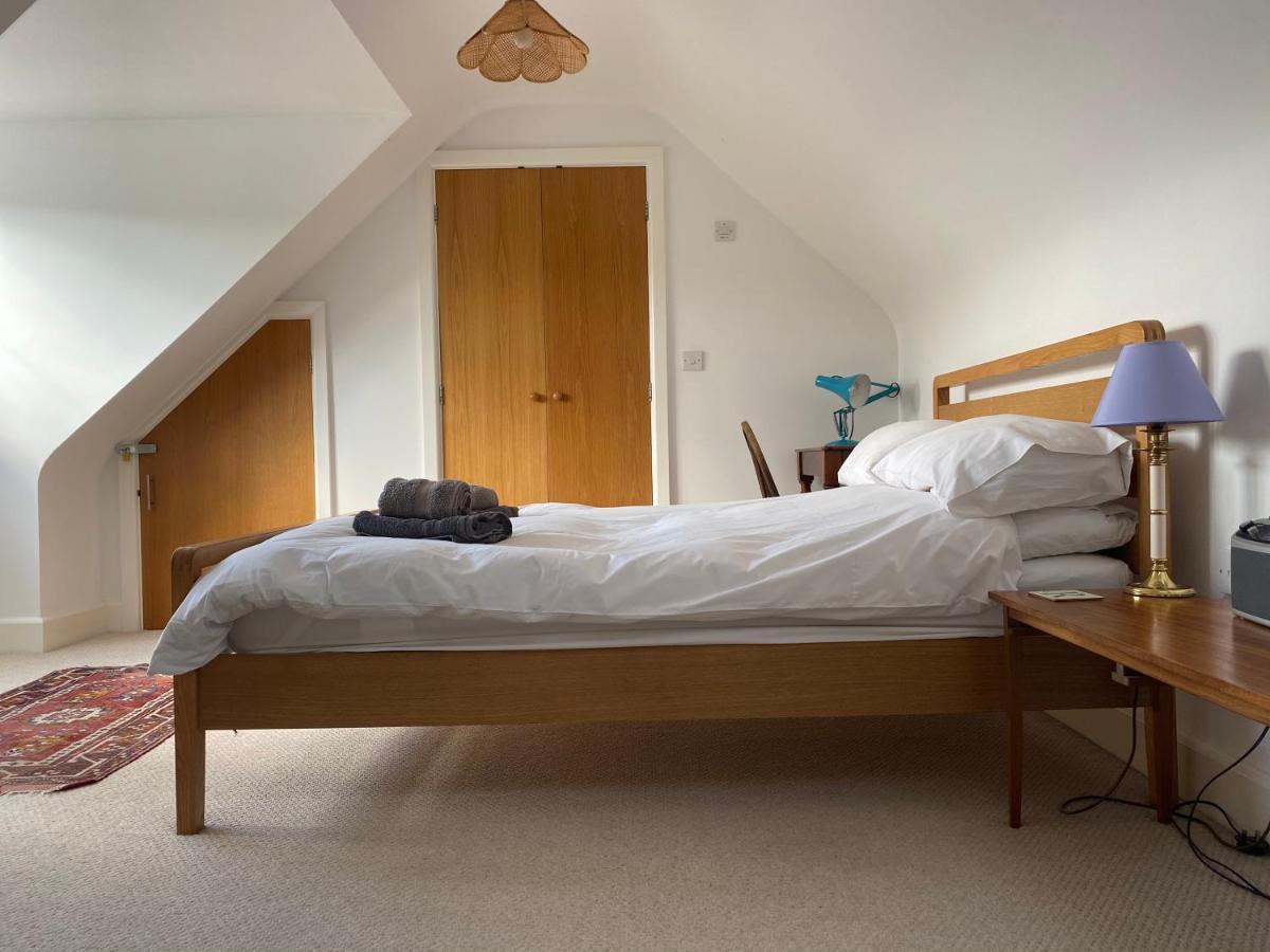 Villa Relaxing Townhouse In The Heart Of Bridport Esterno foto